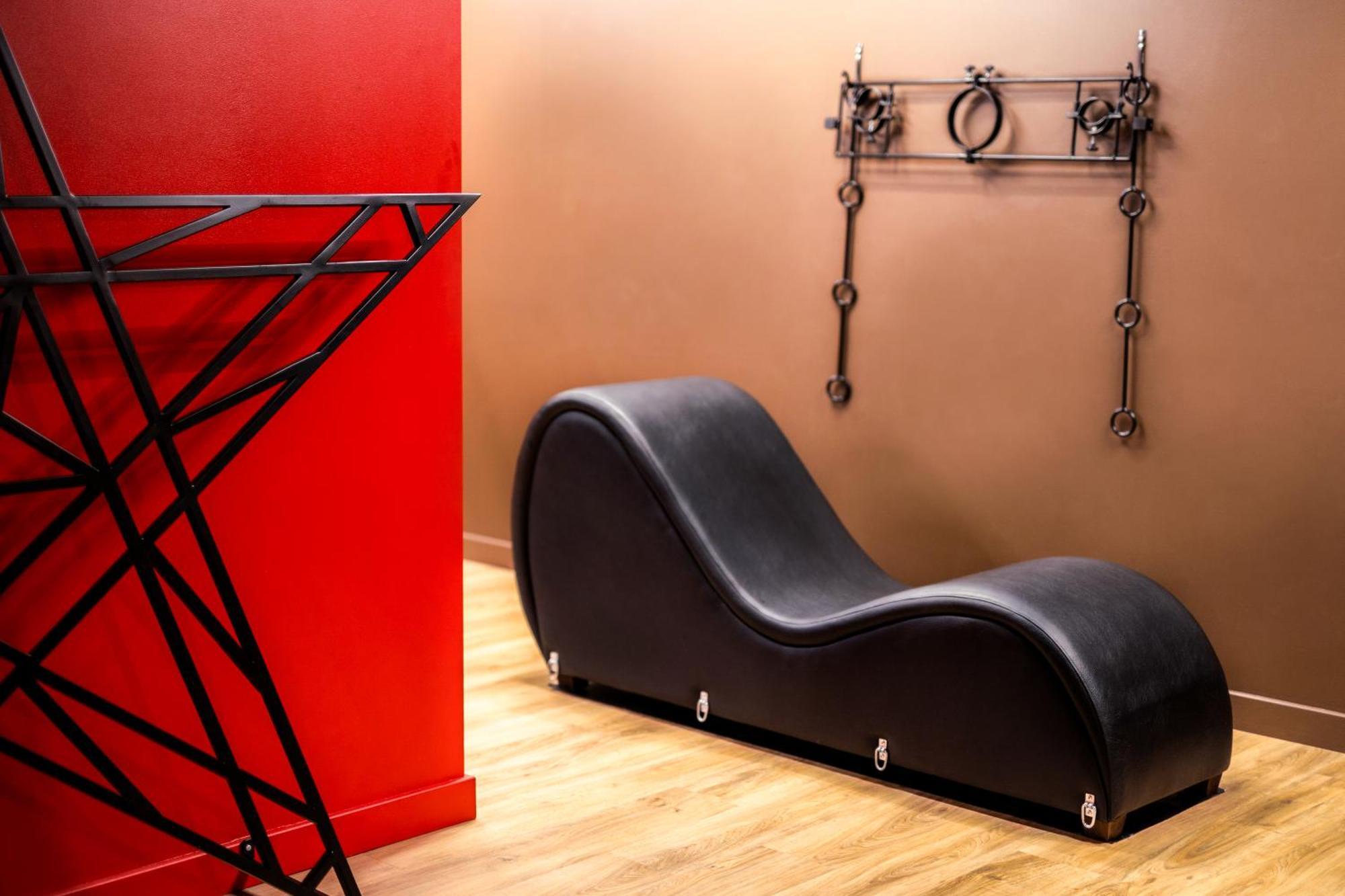 Bdsm Red Apartments วิลนีอุส ภายนอก รูปภาพ